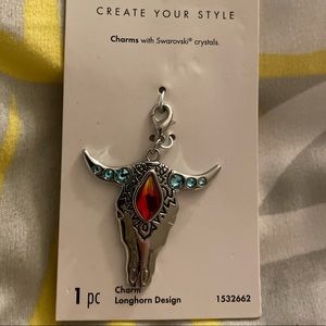 NEW Buffalo Swarsoski Crystals